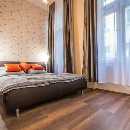 Fashion Street Apartment Budapest